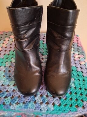 Black Leather Ankle Boots - Women's Classic Zip Boot